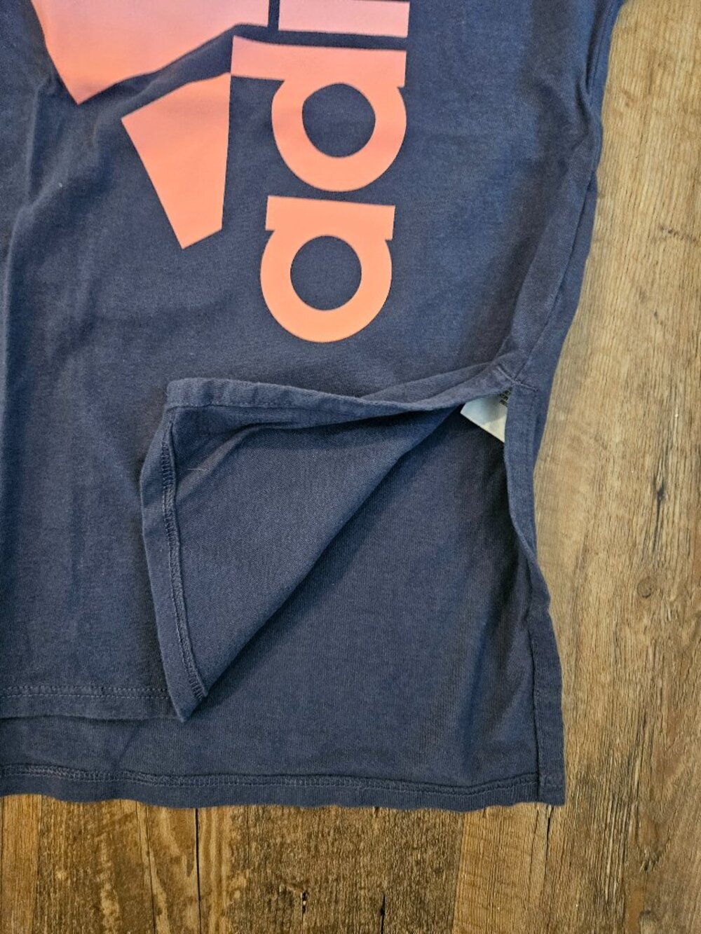 Adidas Girls Navy Graphic Logo T-Shirt XL (16) - Picture 2 of 3